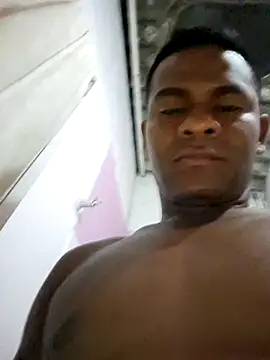 Snapshot of alexsadre chatting on 8, 11, 2025 alexsadre online show from 8, 11, 2025