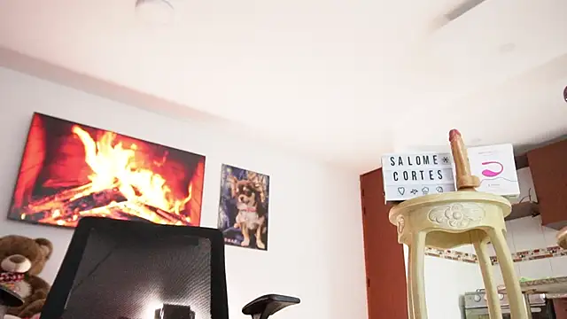 salome cortes26 online show from 11, 3, 2025