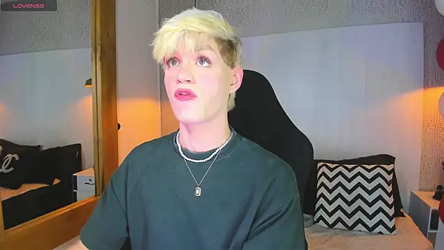 Snapshot of VladHellsing4 chatting on 22, 2, 2026 VladHellsing4 online show from 22, 2, 2026