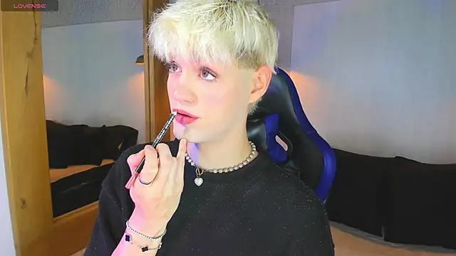 VladHellsing4 online show from 30, 3, 2026