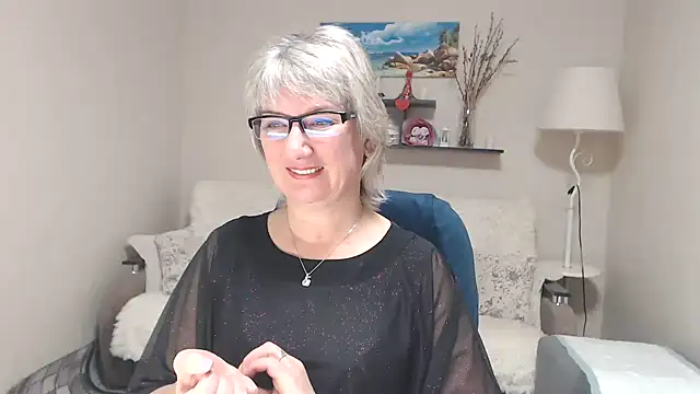 FleurMays online show from 7, 11, 2025