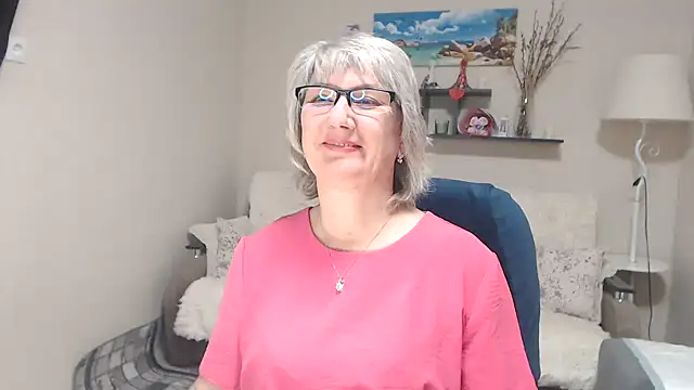 FleurMays online show from 11, 11, 2025