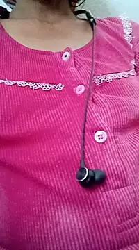 Snapshot of Gautami-telugu chatting on 23, 2, 2025 Gautami-telugu online show from 23, 2, 2025