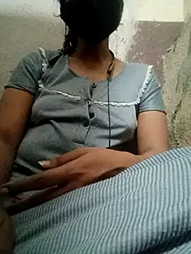 Snapshot of Gautami-telugu chatting on 14, 3, 2025 Gautami-telugu online show from 14, 3, 2025