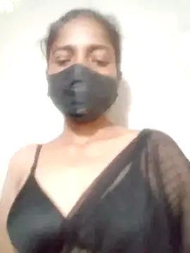 Snapshot of Gautami-telugu chatting on 18, 9, 2025 Gautami-telugu online show from 18, 9, 2025