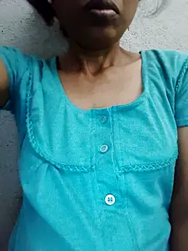 Snapshot of Gautami-telugu chatting on 28, 9, 2025 Gautami-telugu online show from 28, 9, 2025