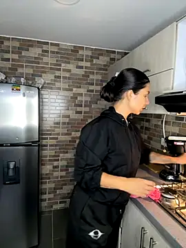 SofiaG  online show from 11, 9, 2025