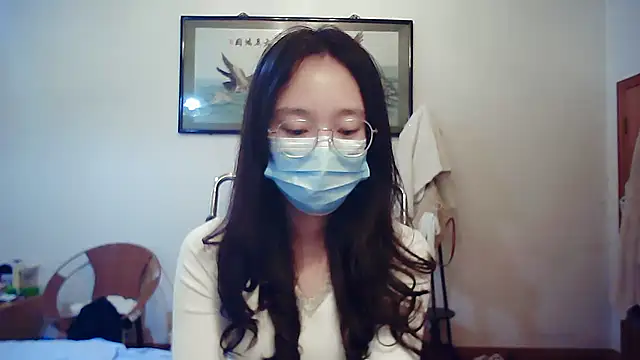 Snapshot of 2more-ss chatting on 26, 9, 2025 2more-ss online show from 26, 9, 2025