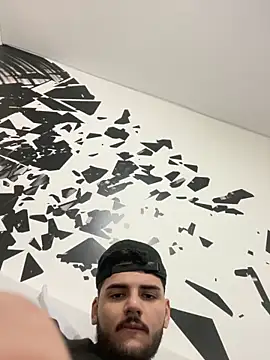 Snapshot of lehder47 chatting on 12, 12, 2024 lehder47 online show from 12, 12, 2024