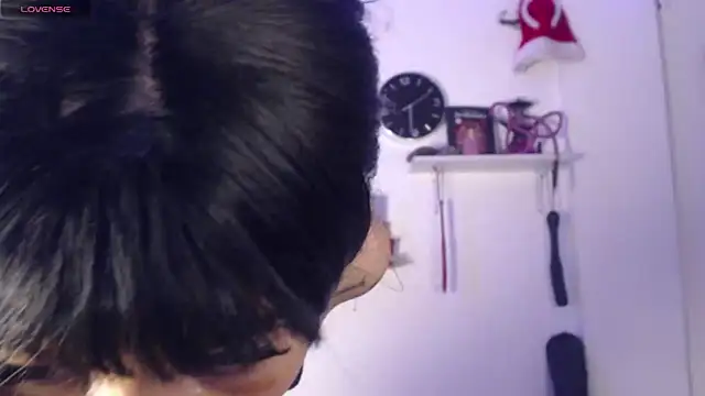 Snapshot of Bunny_bel chatting on 3, 5, 2026 Bunny bel online show from 3, 5, 2026
