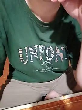 JasminePham online show from 30, 10, 2025