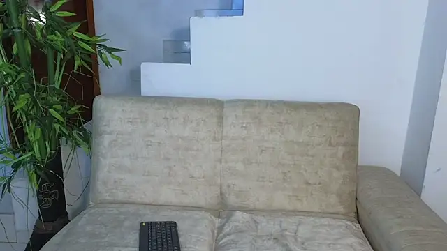Snapshot of Lorenne_Miller chatting on 25, 9, 2025 Lorenne Miller online show from 25, 9, 2025