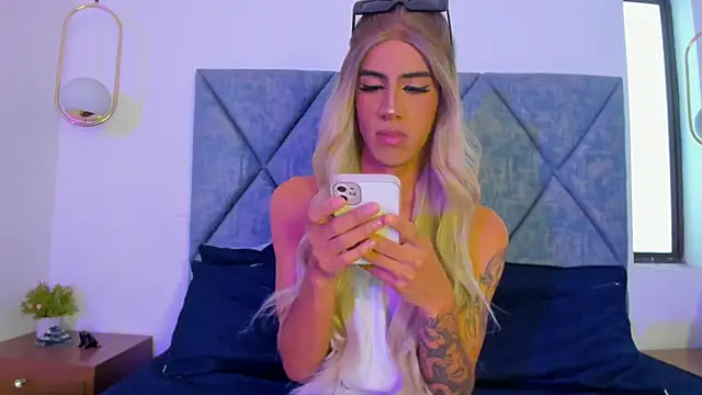 PersefoneWoods1 online show from 23, 10, 2025