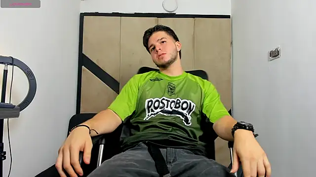danielclarton1 online show from 30, 1, 2025
