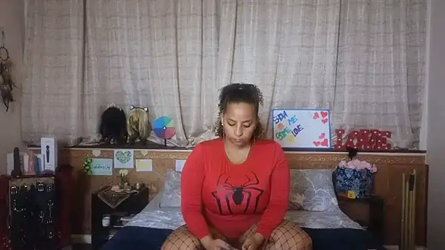 CleopatraYourRoyalAffair online show from 28, 2, 2025