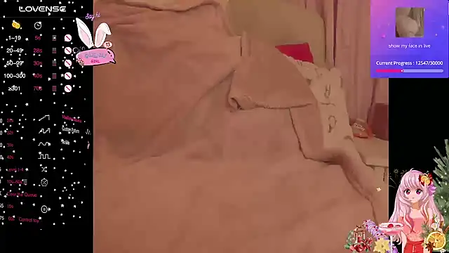 Snapshot of Blondecandie chatting on 10, 2, 2026 Blondecandie online show from 10, 2, 2026