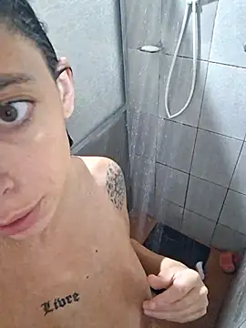 Snapshot of Sweet-diamondxxx chatting on 25, 10, 2025 Sweet-diamondxxx online show from 25, 10, 2025