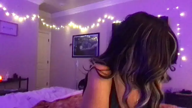 Snapshot of karrmmaa chatting on 1, 2, 2025 karrmmaa online show from 1, 2, 2025