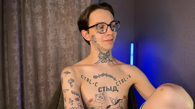 Snapshot of anahori__simon chatting on 21, 2, 2025 anahori simon online show from 21, 2, 2025