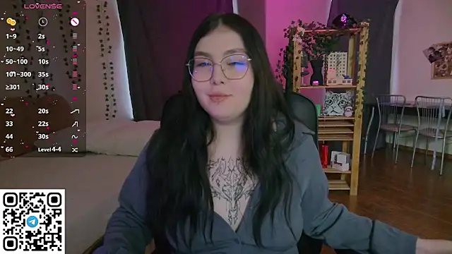 Arizonaa Muse online show from 12, 2, 2026