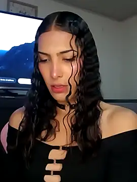 Lanna hott  online show from 17, 10, 2025