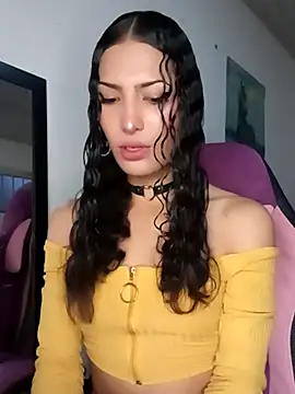 Lanna hott  online show from 27, 2, 2026