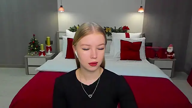 shy  lady online show from 2, 12, 2024