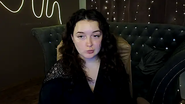 Snapshot of GloriNichols chatting on 7, 12, 2024 GloriNichols online show from 7, 12, 2024