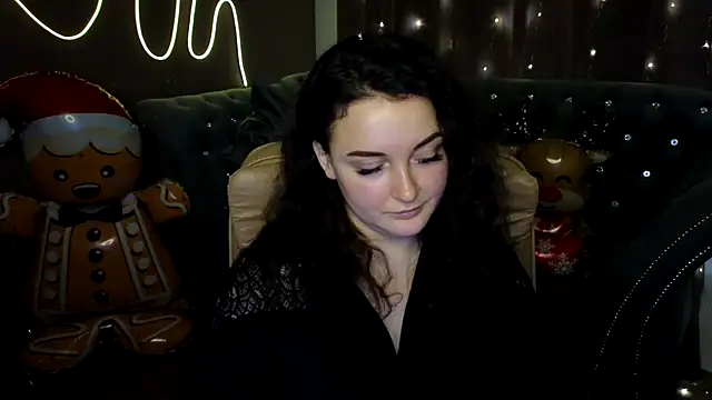 Snapshot of GloriNichols chatting on 30, 12, 2024 GloriNichols online show from 30, 12, 2024