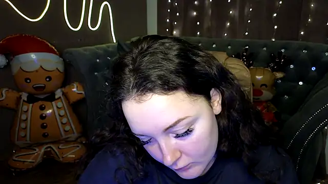 Snapshot of GloriNichols chatting on 3, 1, 2025 GloriNichols online show from 3, 1, 2025