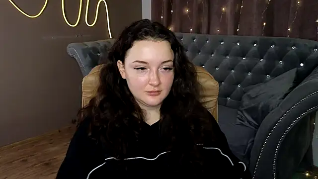 Snapshot of GloriNichols chatting on 18, 1, 2025 GloriNichols online show from 18, 1, 2025