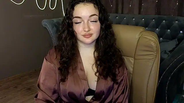 Snapshot of GloriNichols chatting on 24, 1, 2025 GloriNichols online show from 24, 1, 2025