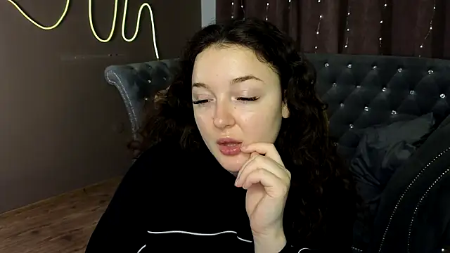 Snapshot of GloriNichols chatting on 26, 1, 2025 GloriNichols online show from 26, 1, 2025