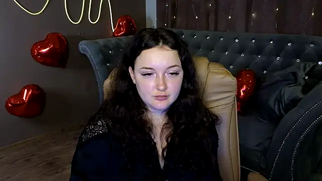 Snapshot of GloriNichols chatting on 7, 2, 2025 GloriNichols online show from 7, 2, 2025