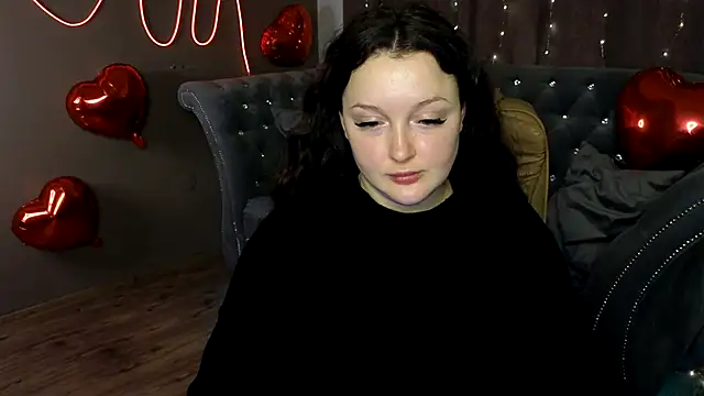Snapshot of GloriNichols chatting on 16, 2, 2025 GloriNichols online show from 16, 2, 2025