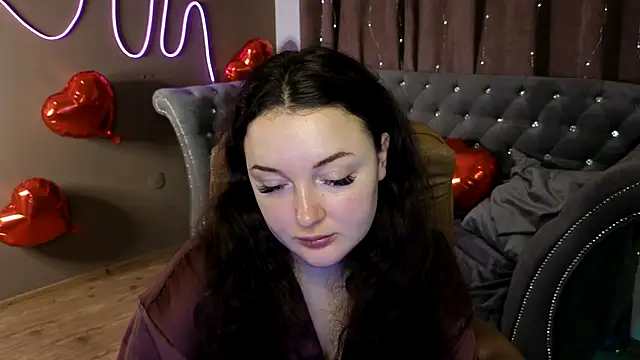 Snapshot of GloriNichols chatting on 21, 2, 2025 GloriNichols online show from 21, 2, 2025