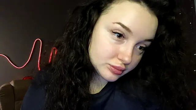 Snapshot of GloriNichols chatting on 24, 2, 2025 GloriNichols online show from 24, 2, 2025