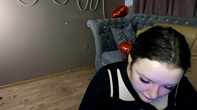Snapshot of GloriNichols chatting on 13, 3, 2025 GloriNichols online show from 13, 3, 2025