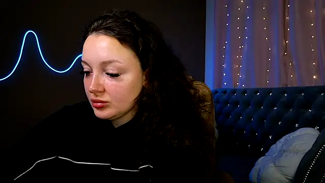 Snapshot of GloriNichols chatting on 23, 9, 2025 GloriNichols online show from 23, 9, 2025