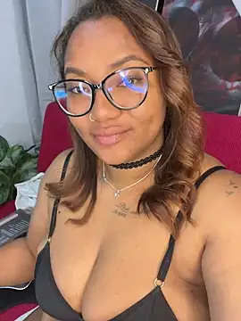 Lilithcaballero online show from 4, 3, 2025