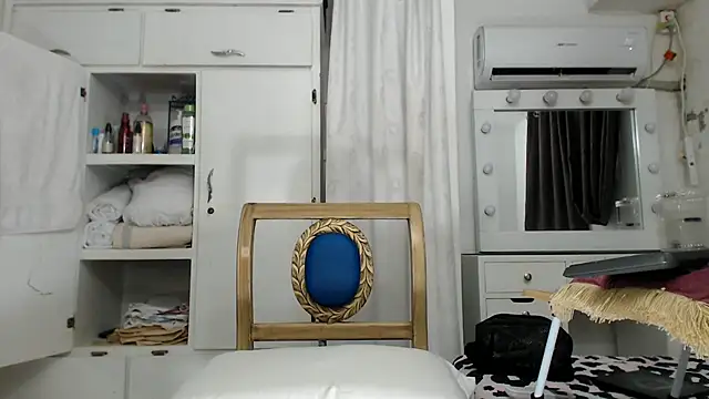 Snapshot of marcella6 chatting on 16, 9, 2025 marcella6 online show from 16, 9, 2025