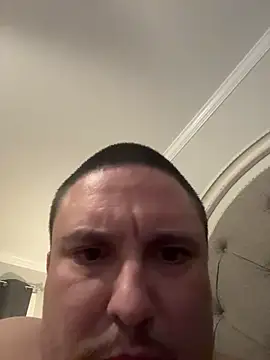 justNamanda86 online show from 5, 4, 2026