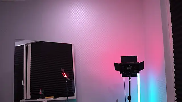 Bruno Banani online show from 27, 10, 2025