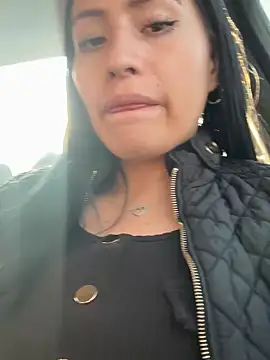 Snapshot of Sara_luna_ chatting on 28, 2, 2025 Sara luna online show from 28, 2, 2025