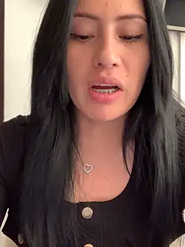 Snapshot of Sara_luna_ chatting on 7, 3, 2025 Sara luna online show from 7, 3, 2025