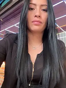 Snapshot of Sara_luna_ chatting on 18, 3, 2025 Sara luna online show from 18, 3, 2025