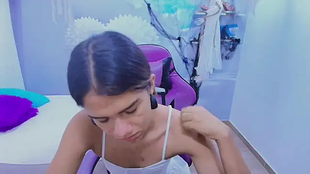 DEMI LEED online show from 1, 11, 2025