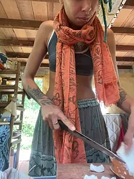 sammoura01 online show from 2, 4, 2026