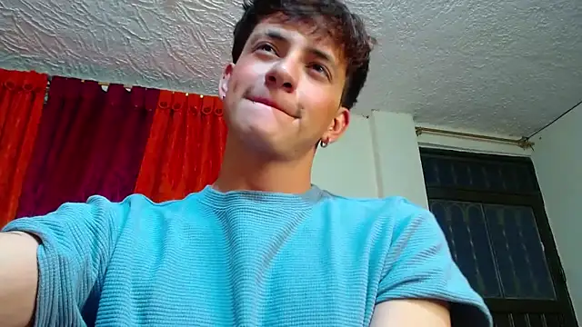 GabyThoms online show from 2, 1, 2025