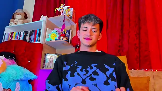 GabyThoms online show from 6, 3, 2025